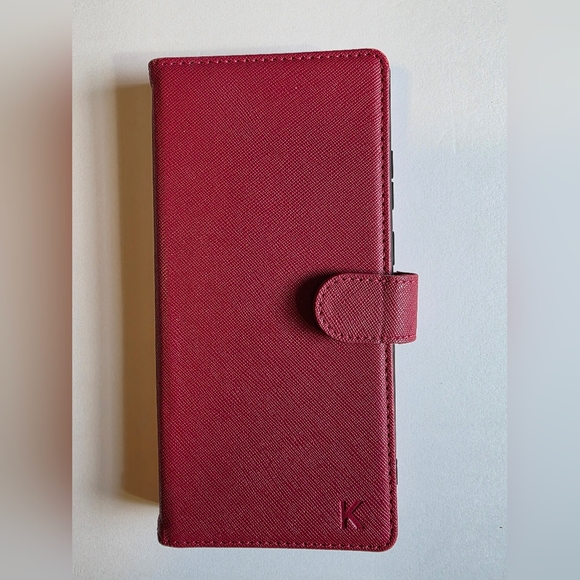 Bundle Of 7 Samsung Galaxy S22 Ultra Phone Covers/Cases - Picture 3 of 16